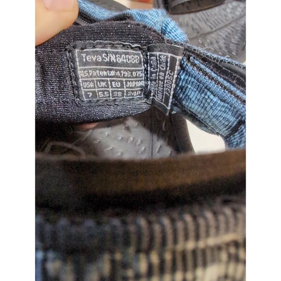 Teva Women's Size 7 Canyon Falls Iban Blue Aztec Strap Sandals 6408B With Box - Picture 7 of 9